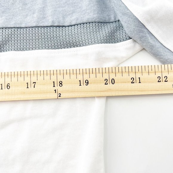 Women's Under armour White "Irish" college Long sleeve T Shirt Youth size XL NWT - Picture 10 of 12